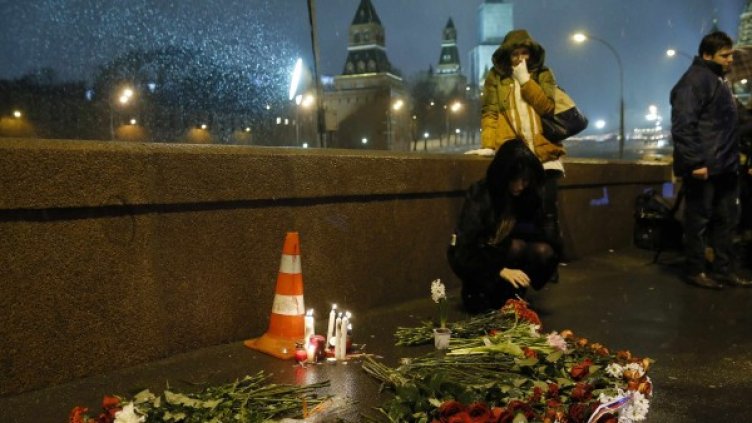 Моосковчани положиха цветя на мястото на убийството. Снимка: Ройтерс