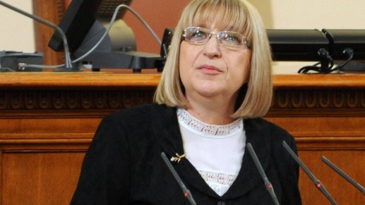 Цецка Цачева. Снимка: БулФото, архив