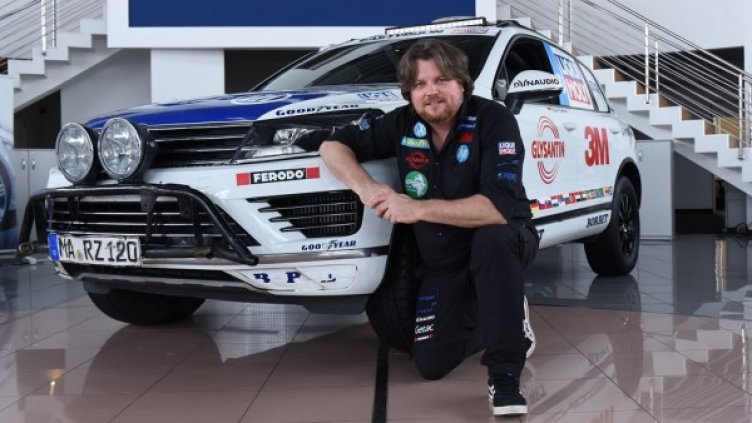 Цитлов разкри подробности за пътуването в един от софийските шоуруми на германската марка. Снимка: Volkswagen