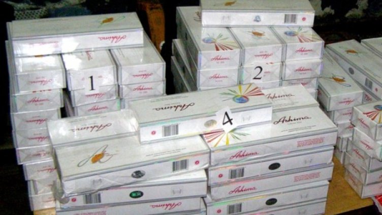 Незаконните цигари, открити на ГКПП "Дунав мост". Снимка Агенция "Митници"