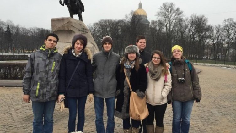 Българският национален отбор по математическа лингвистика. Снимка: СРООПН