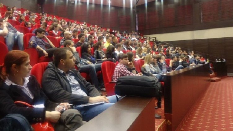 Снимка: AIESEC