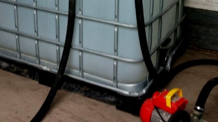 Задържаният алкохол. Снимка Агенция "Митници"