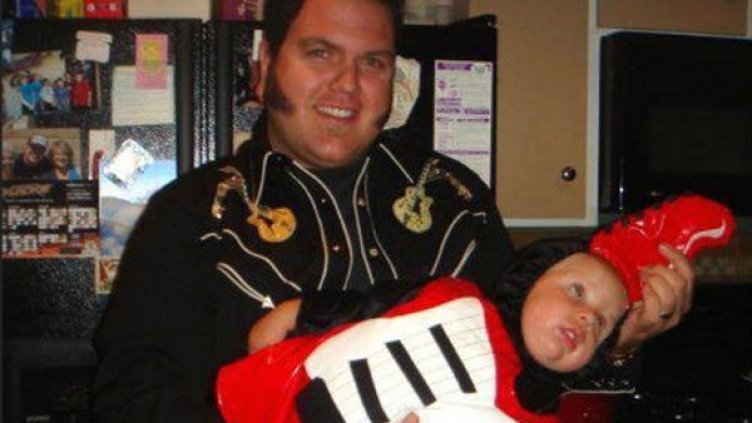 Какво им става на тези родители?