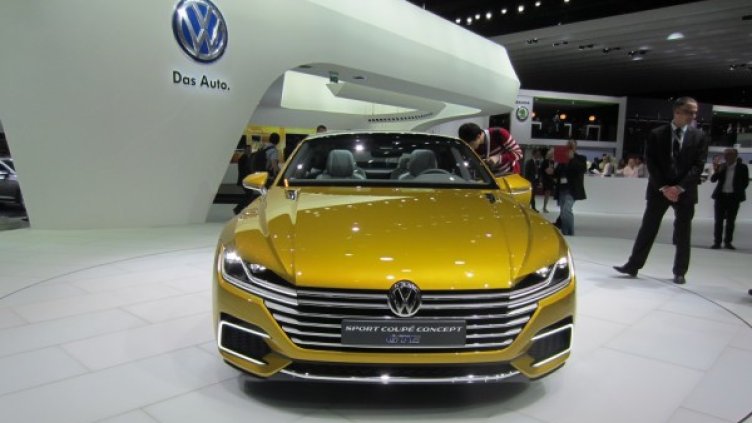 Един от най-новите концепти на компанията - VW Sport Coupe Concept GTE, представен на салона Женева 2015. Снимкa: Automedia.bg