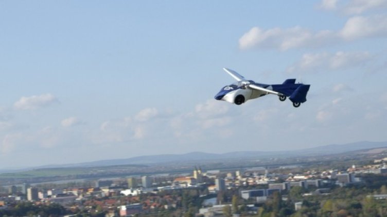 Снимка: AeroMobil