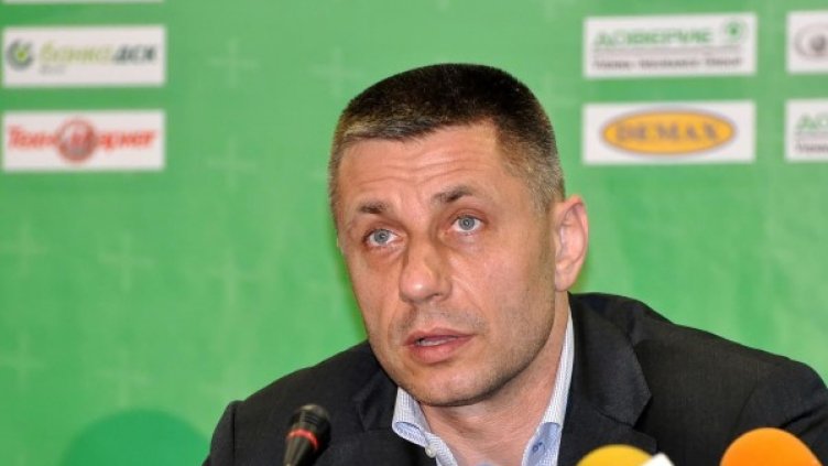 Радостин Стойчев остава начело на Тренто. Снимка: Булфото