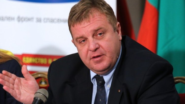 Красимир Каракачанов. Снимка: архив БТА