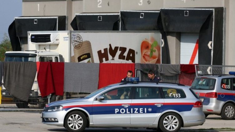 Прокуратурата в Унгария иска 1 месец арест за хванатите българи