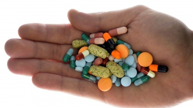 В повечето случаи децата посягат към хапчетата. Снимка: Reuters, архив