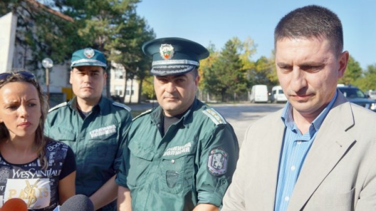 Христо Терзийски - директор на Главна дирекция &ldquo;Национална полиция&rdquo; провери състоянието по бългоро-турската граница в елховския район. Снимка: БТА