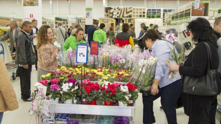Новият "Практикер" в Стара Загора отвори врати