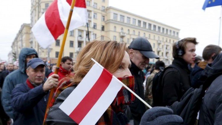 Четирима в битка за президентския пост в Беларус
