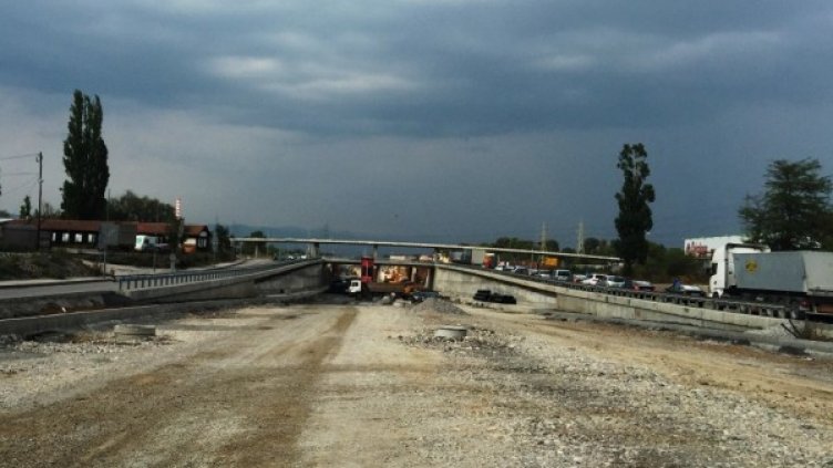 Западната дъга на Софийския околовръстен път. Снимка: МРРБ