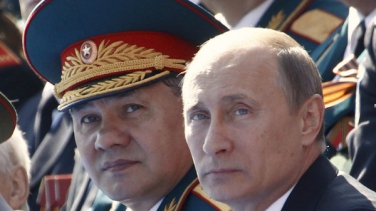 Сергей Шойгу и Владимир Путин. Снимка: архив, Reuters