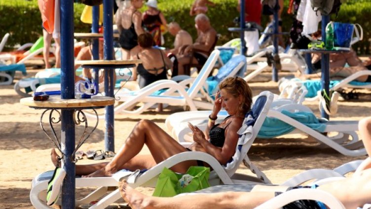 Шарм ел Шейх &ndash; от богаташки курорт до пусти плажове