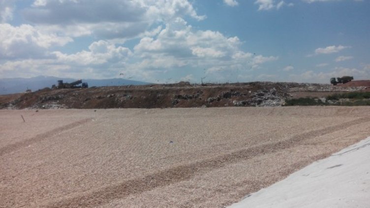 Над 4 млн. кубика отпадъци на сметището в Долни Богров са неутрализирани