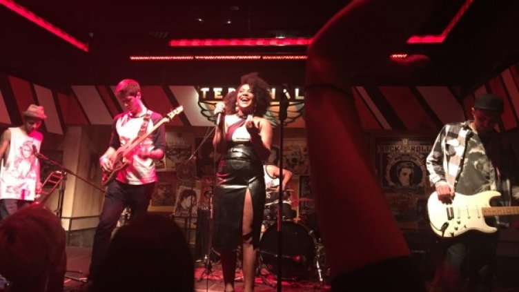 Снимка: Монте Мюзик