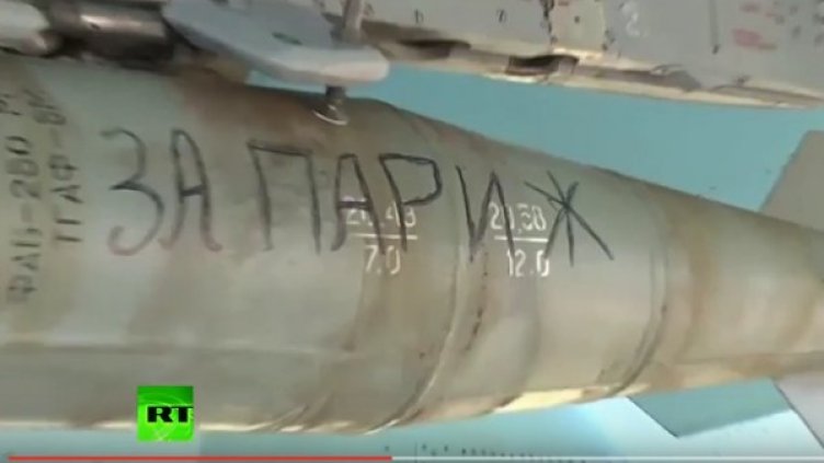 Русия пуска бомби "за Париж" срещу ИД в Сирия