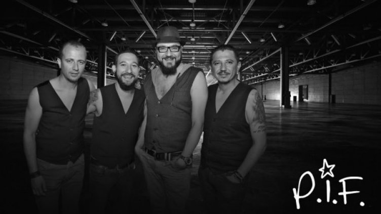 Снимка:  P.I.F.