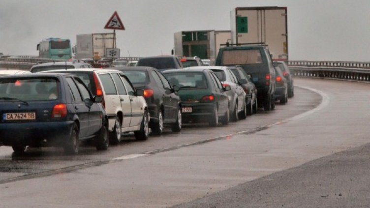 Снимка: архив: Булфото