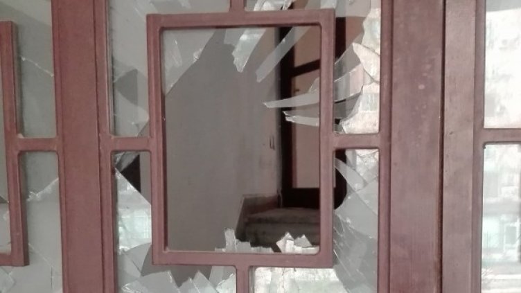 Стъкла, стрес, страх! Говори съсед след взрива в "Младост" 4