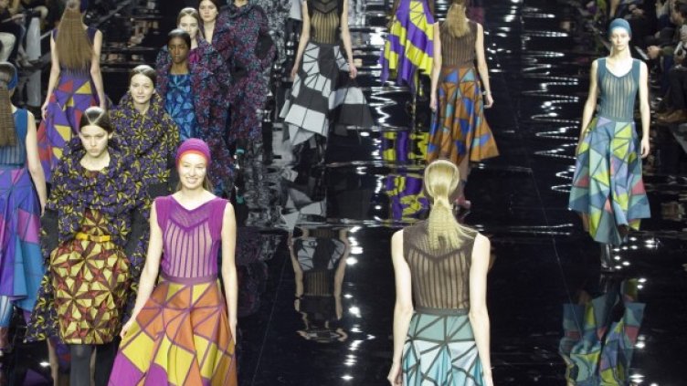 Колекция на модната къща. Снимка: архив, Ройтерс