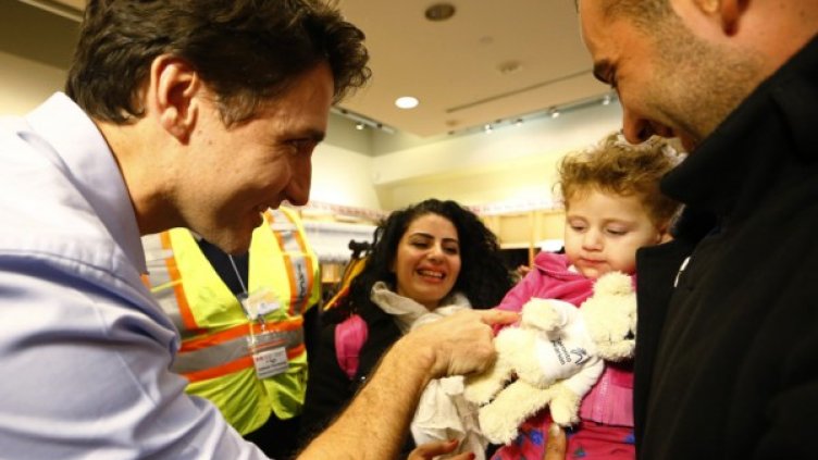 Студена Канада топло посрещна първите сирийски мигранти