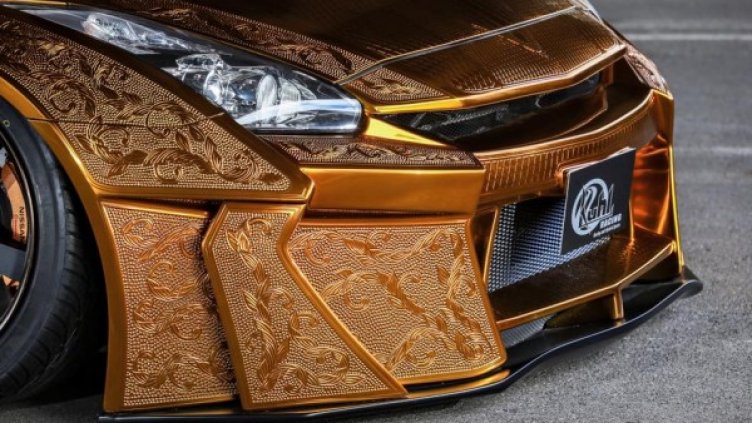 Тунинг за шейхове! Коли като от бижутериен магазин