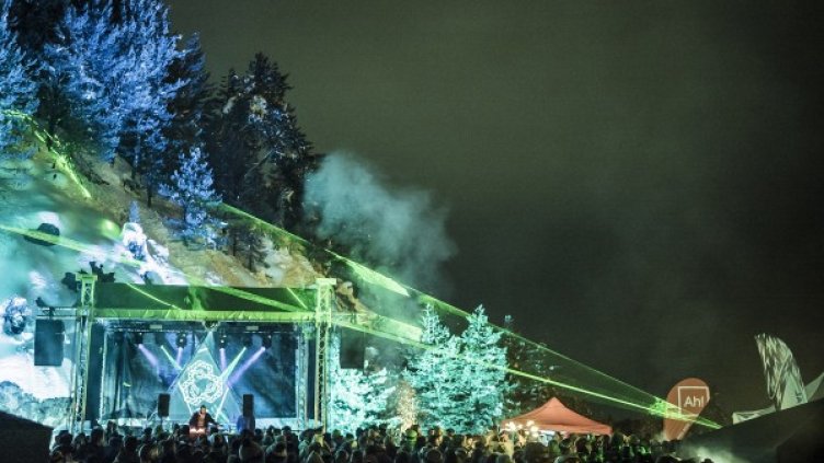 Снимка: Рос Силкокс