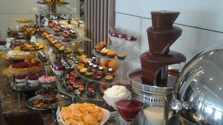 Снимка: Хотел Хилтън 
Снимка: Хотел Хилтън 
Снимка: Хотел Хилтън