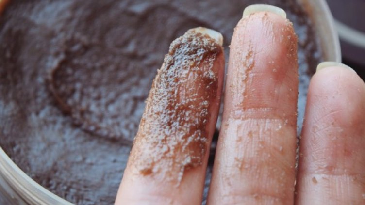 Внимавайте с ексфолиантите, могат да бъдат и вредни