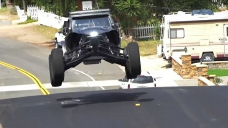 Снимка: кадър YouTube