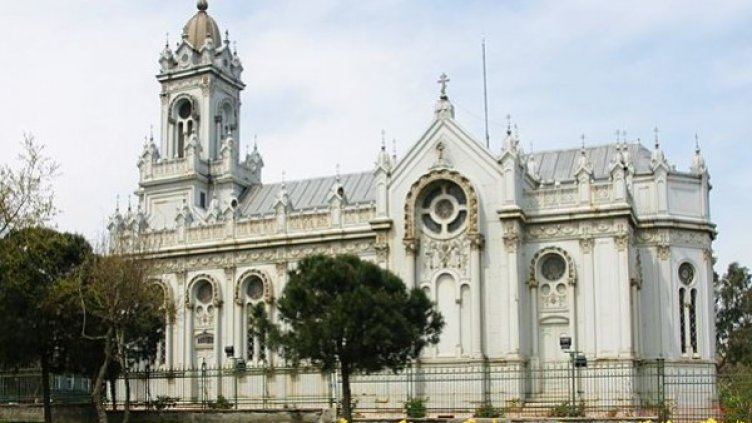 Метохът се намира срещу църквата "Свети Стефан" Снимка: Flickr