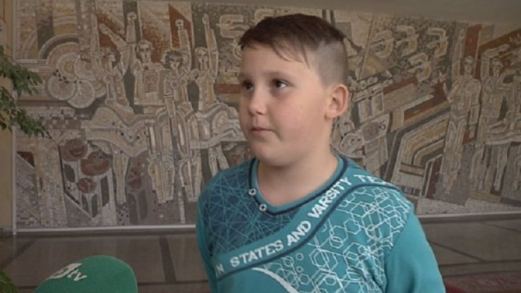 Четвъртокласникът Стоян Димов; Снимка: bTV