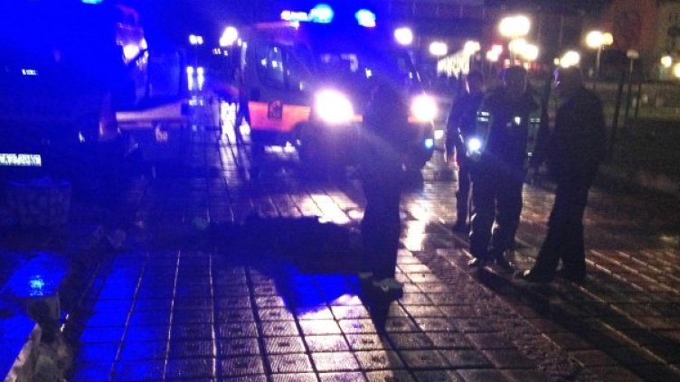 Мястото на убийството в Ботевград. Снимка: Булфото