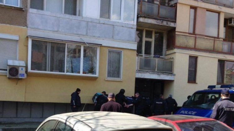 Блокът, където се разигра екшъна. Dnes.bg