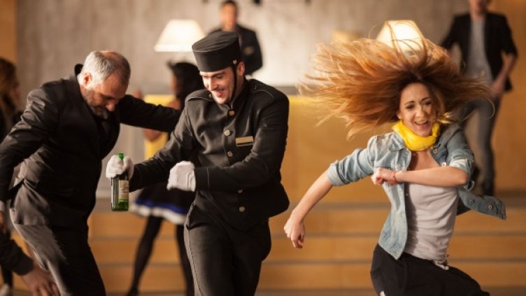 Режисьорът на последния клип на Armin van Buuren засне новата реклама на Загорка Ретро