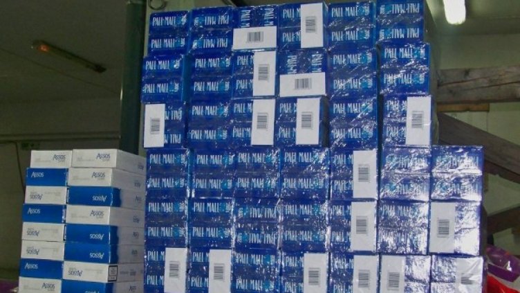 Част от нелегалните цигари. Снимка: Агенция "Митници"