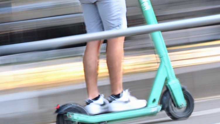 БГНЕС, архив