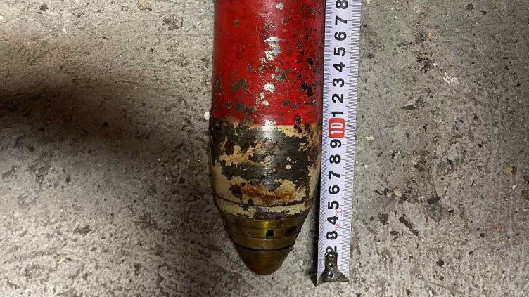 Откриха стар снаряд в жилищна сграда на ул. "Оборище" в София