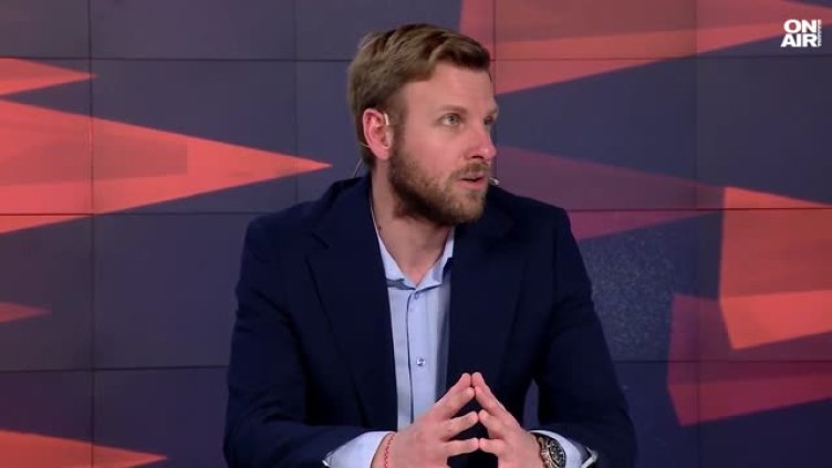 Опит за &ldquo;политическо освежаване&rdquo;: Стари муцуни и нови имена в листите