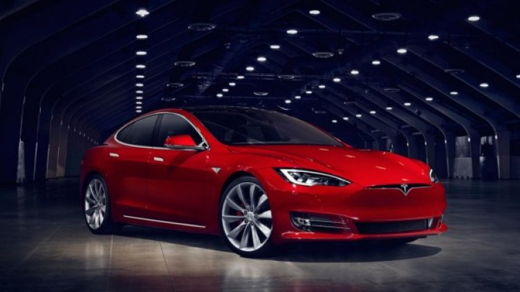Обновеният Model S. Снимки: Tesla