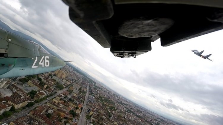 Снимка: Max Telecom