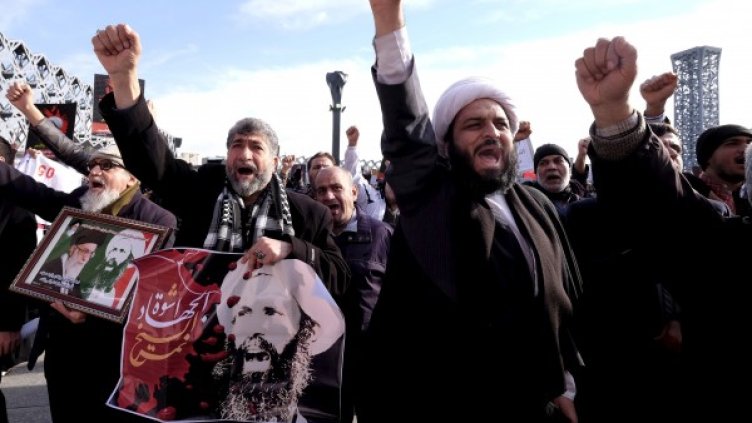 Шиити протестират след екзекуцията на духовника Нимр ал Нимр Снимка: архив Reuters