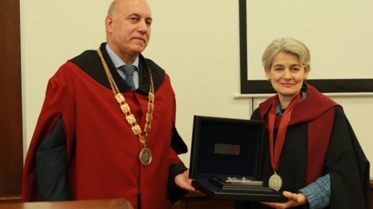 Снимка: ИУ Варна