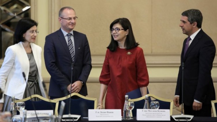 Соня Найденова, Лозан Панов, Меглена Кунева, Росен Плевнелиев. Снимка: БТА