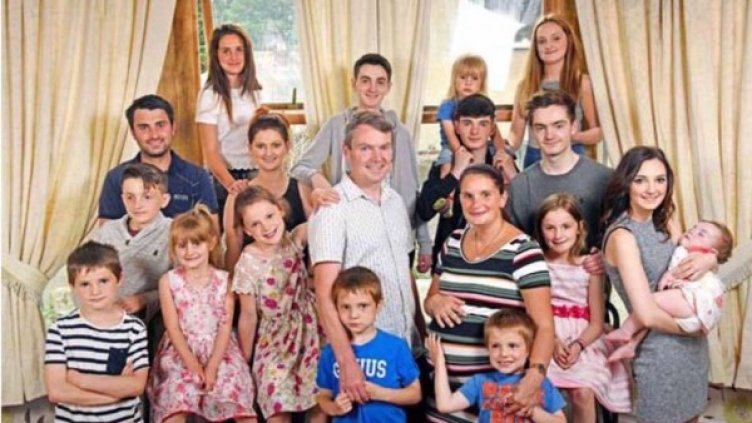 Сю все още бременна с последното дете. Снимка: Facebook