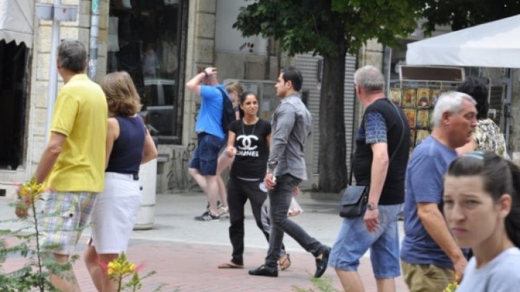 Просякини пропълзяха по варненските улици