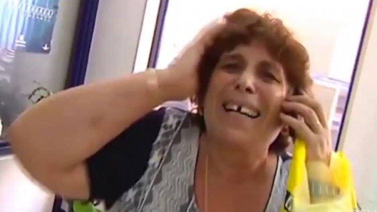 Снимка: кадър, Youtube